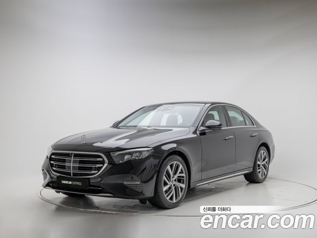 Mercedes-Benz E-Class E220d 4MATIC Exclusive 2025 года из Кореи