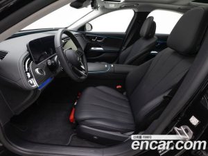 Mercedes-Benz E-Class E220d 4MATIC Exclusive 2025 года из Южной Кореи
