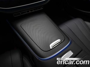 Mercedes-Benz E-Class E220d 4MATIC Exclusive 2025 года из Южной Кореи