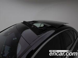 Mercedes-Benz E-Class E220d 4MATIC Exclusive 2025 года из Южной Кореи