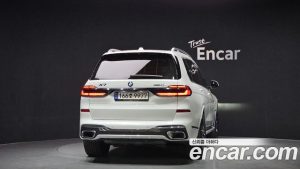 BMW X7 xDrive 40i M Sport 6 2024 года из Южной Кореи