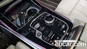 BMW X7 xDrive 40i M Sport 6 2024 года из Южной Кореи