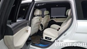 BMW X7 xDrive 40i M Sport 6 2024 года из Южной Кореи