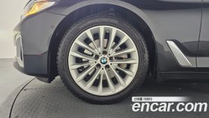 BMW 5-Series 520i Luxury 2023 года из Южной Кореи