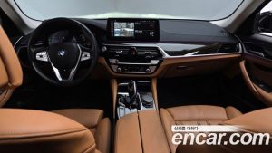 BMW 5-Series 520i Luxury 2023 года из Южной Кореи
