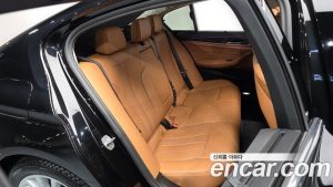 BMW 5-Series 520i Luxury 2023 года из Южной Кореи