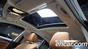 BMW 5-Series 520i Luxury 2023 года из Южной Кореи