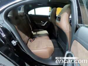 Mercedes-Benz CLA-Class CLA250 4MATIC 2025 года из Южной Кореи