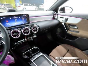 Mercedes-Benz CLA-Class CLA250 4MATIC 2025 года из Южной Кореи