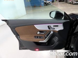 Mercedes-Benz CLA-Class CLA250 4MATIC 2025 года из Южной Кореи