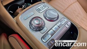 Genesis G90 Бензин 3.5 Turbo AWD 2025 года из Южной Кореи