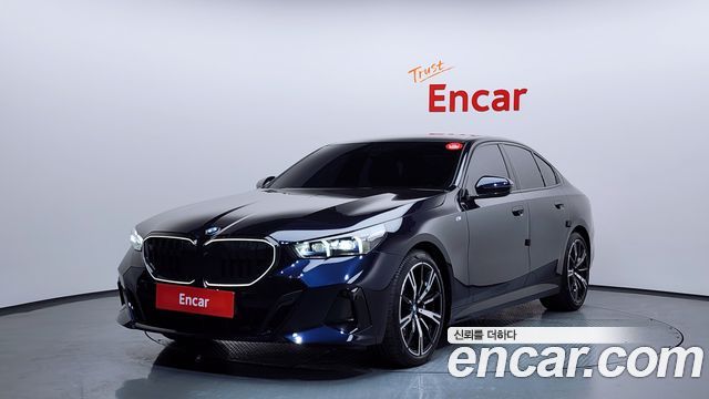 BMW 5-Series 530i xDrive M Sport 2025 года из Кореи