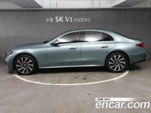 Mercedes-Benz E-Class E300 4MATIC Exclusive 2025 года из Южной Кореи