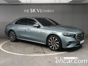 Mercedes-Benz E-Class E300 4MATIC Exclusive 2025 года из Южной Кореи