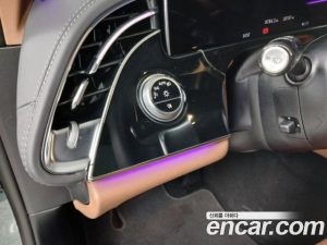 Mercedes-Benz E-Class E300 4MATIC Exclusive 2025 года из Южной Кореи