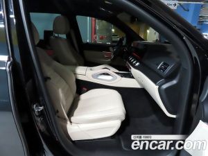 Mercedes-Benz GLS-Class GLS400d 4MATIC 2023 года из Южной Кореи