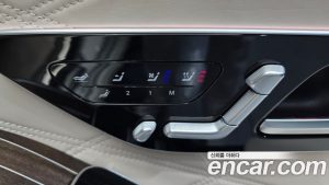 Mercedes-Benz S-Class Maybach S680 4MATIC 2023 года из Южной Кореи