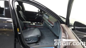 Genesis G80 Бензин 2.5 Turbo AWD 2025 года из Южной Кореи