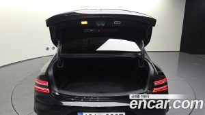 Genesis G80 Бензин 2.5 Turbo AWD 2025 года из Южной Кореи