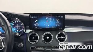 Mercedes-Benz GLC-Class GLC300 4MATIC Coupe 2023 года из Южной Кореи