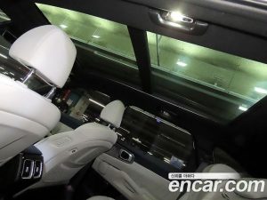 Kia Sorento HEV 1.6 2WD 2024 года из Южной Кореи