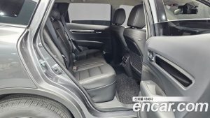 Renault-KoreaSamsung QM6 2.0 GDe RE 2WD 2026 года из Южной Кореи