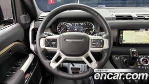 Land Rover Defender 110 D250 SE 2023 года из Южной Кореи