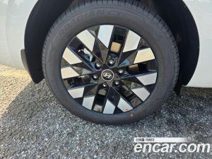 Hyundai Staria 4WD Lounge 7-Seater 2025 года из Южной Кореи