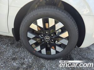 Hyundai Staria 4WD Lounge 7-Seater 2025 года из Южной Кореи