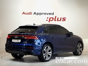 Audi Q8 55 TFSI 4WD Premium 2023 года из Южной Кореи