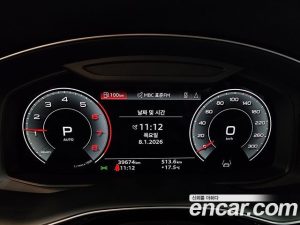 Audi Q8 55 TFSI 4WD Premium 2023 года из Южной Кореи