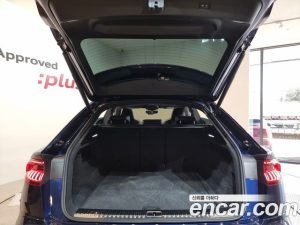 Audi Q8 55 TFSI 4WD Premium 2023 года из Южной Кореи