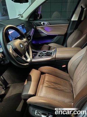 BMW X5 xDrive 40i xLine 2024 года из Южной Кореи
