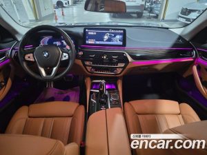 BMW 5-Series 520i Luxury 2023 года из Южной Кореи