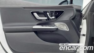 Mercedes-Benz EQE EQE350 4MATIC 2023 года из Южной Кореи