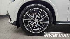 Mercedes-Benz GLC-Class AMG GLC43 4MATIC 2025 года из Южной Кореи
