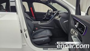 Mercedes-Benz GLC-Class AMG GLC43 4MATIC 2025 года из Южной Кореи