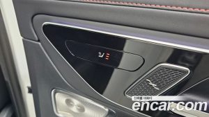 Mercedes-Benz GLC-Class AMG GLC43 4MATIC 2025 года из Южной Кореи