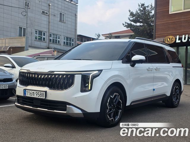 Kia Canival 9-Seater Noblesse 2024 года из Кореи