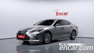 Lexus ES Executive 2025 года из Южной Кореи