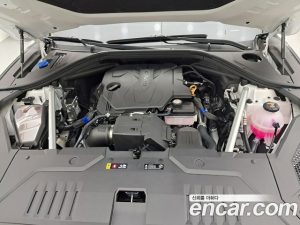 Genesis GV70 2.5T Бензин 2WD 2026 года из Южной Кореи