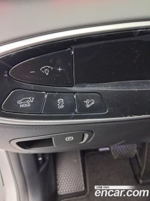 Genesis GV70 2.5T Бензин 2WD 2026 года из Южной Кореи