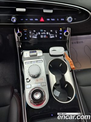 Genesis GV70 2.5T Бензин 2WD 2026 года из Южной Кореи