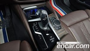 BMW 5-Series 530i Luxury 2023 года из Южной Кореи