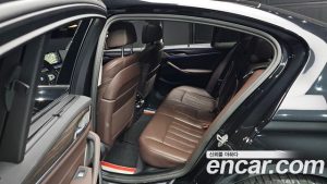 BMW 5-Series 530i Luxury 2023 года из Южной Кореи