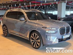 BMW X7 xDrive 40i M Sport 6 2023 года из Южной Кореи