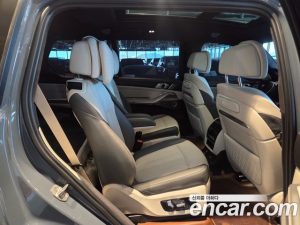 BMW X7 xDrive 40i M Sport 6 2023 года из Южной Кореи
