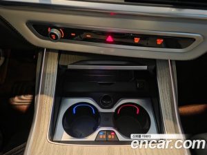 BMW X7 xDrive 40i M Sport 6 2023 года из Южной Кореи