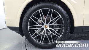 Porsche Cayenne 3.0 Coupe 2024 года из Южной Кореи