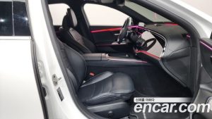Mercedes-Benz E-Class E300 4MATIC AMG Line 2024 года из Южной Кореи